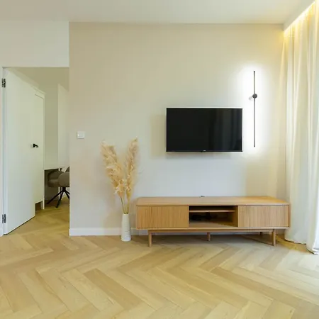 Soul Apartment Ceglana - Free Parking - Self Check-In Katowice Exterior photo
